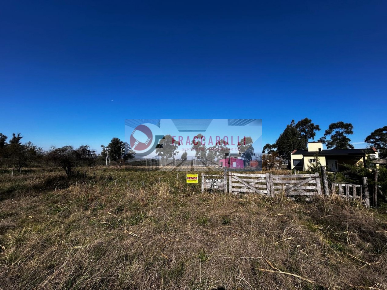 Lote en esquina - Barrio San Juan I